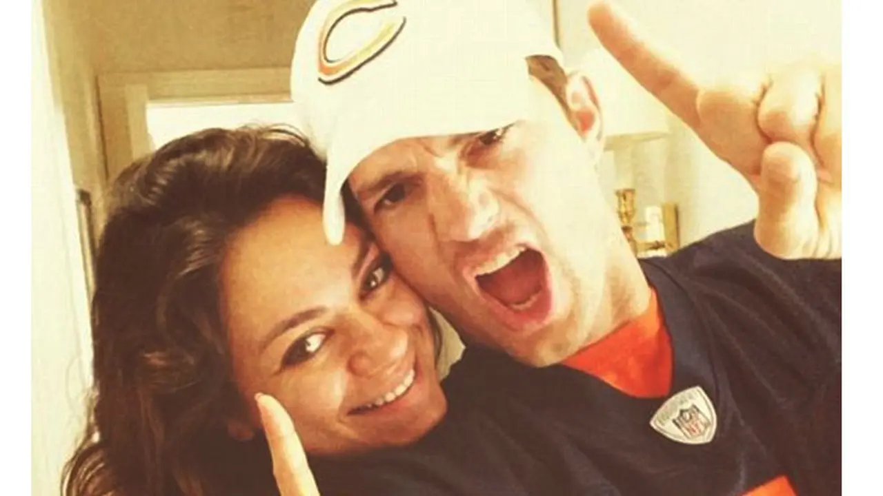 Mila Kunis dan Ashton Kutcher 