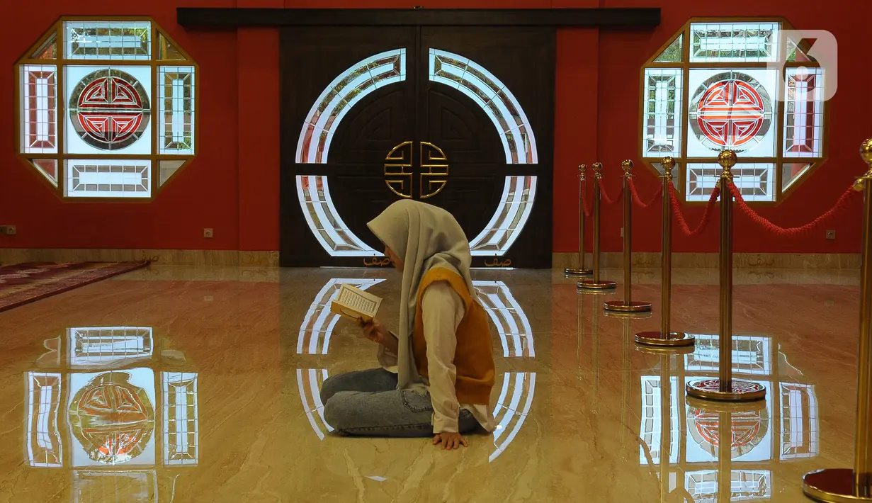 Masjid Tjia Kang Hoo memiliki lima bagian pagoda yang mencerminkan Rukun Islam. (merdeka.com/Imam Buhori)