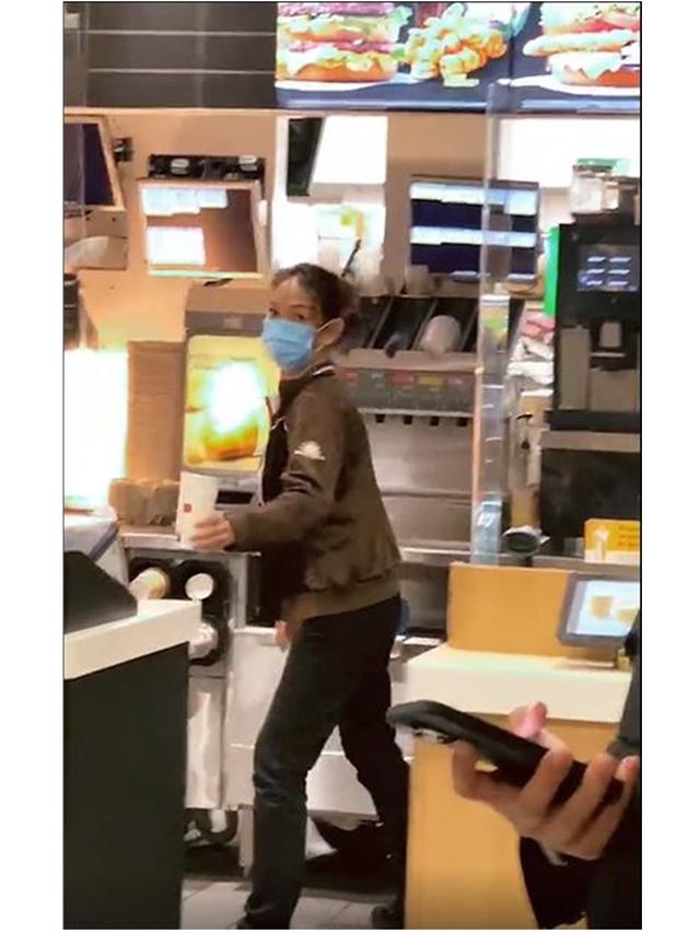 6 Potret Kegiatan Annisa Pohan Ketika di Jerman, Temui Langsung Bunda Corla