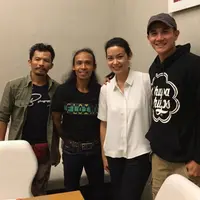 Vino G Bastian bersama Cecep Arif Rahman, Yayan Ruhian dan Lala Timothy. foto: twitter