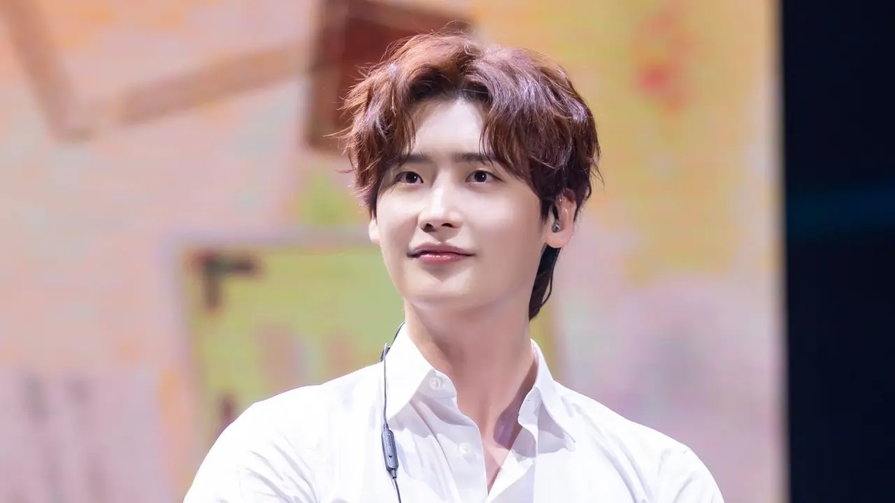 Lee Jong Suk
