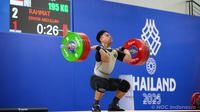 Lifter Indonesia, Rahmat Erwin Abdullah, menyabet medali emas angkat besi kelas 88 kg di SEA Games 2025, Selasa (16/12/2025). (NOC Indonesia)