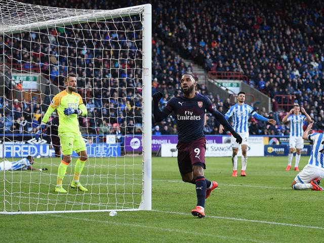 Alexandre Lacazette Pastikan Kemenangan Arsenal Atas Huddersfield Town Bola Liputan6 Com