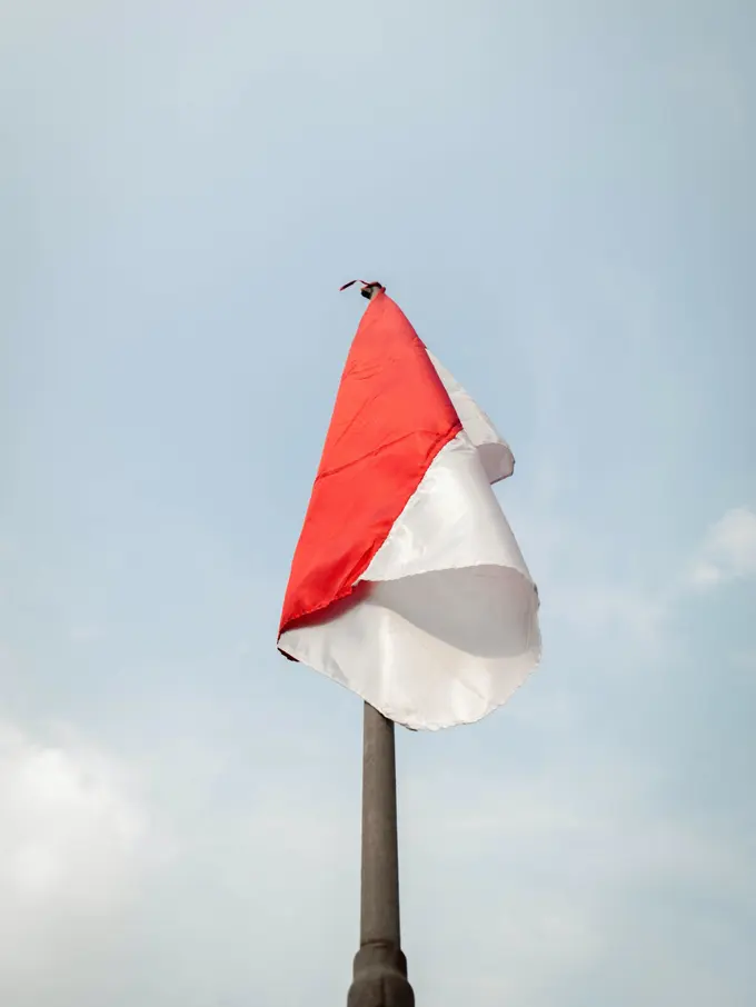 [Fimela] bendera Indonesia
