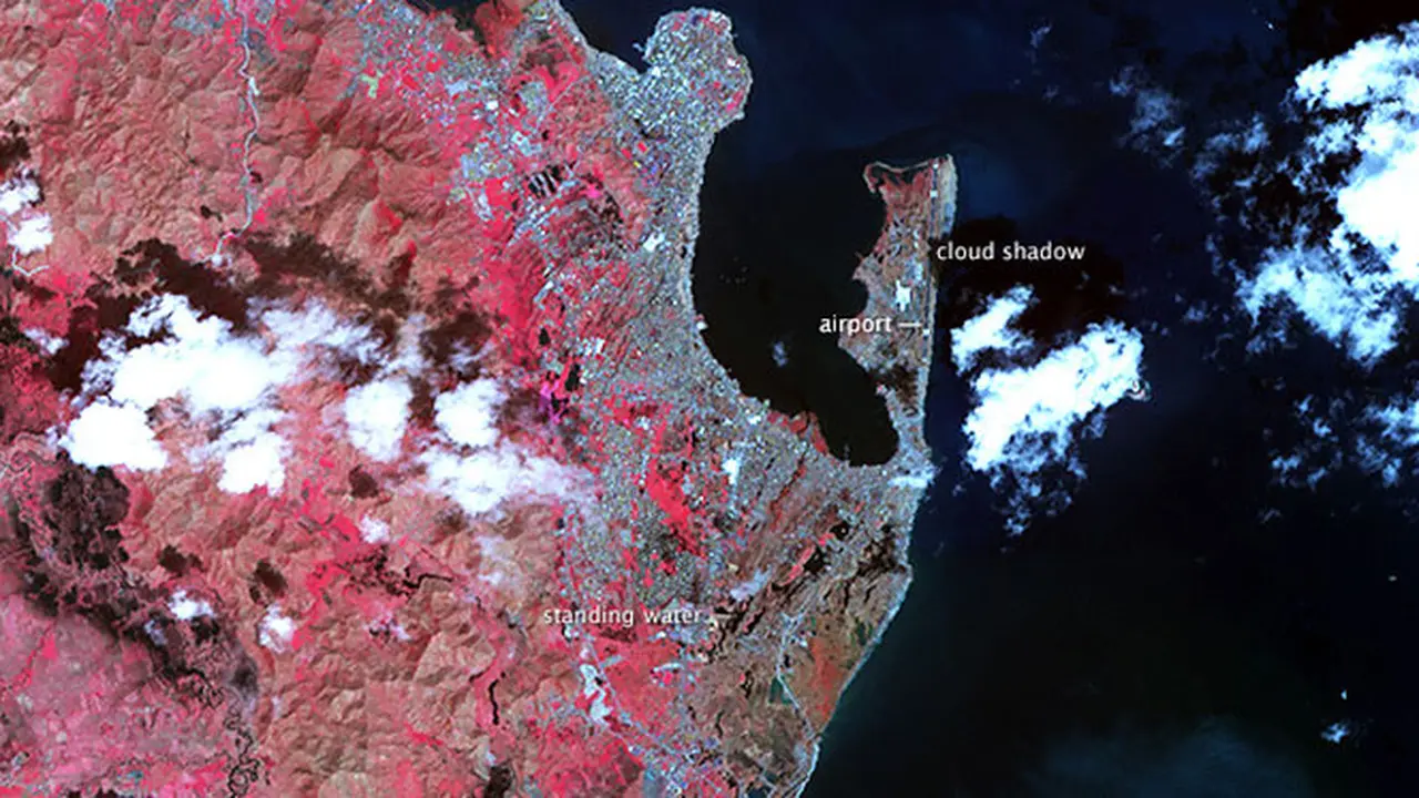 haiyan-dari-angkasa-131121b.jpg