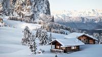 Suasana Alte Adige, salah satu destinasi wisata di Eropa yang menawarkan pemandangan alam yang sejuk dan menerapkan prinsip pariwisata keberlanjutan. (dok. Instagram @altoadige//https://www.instagram.com/p/CpuuDCIo3H5/Dinny Mutiah)