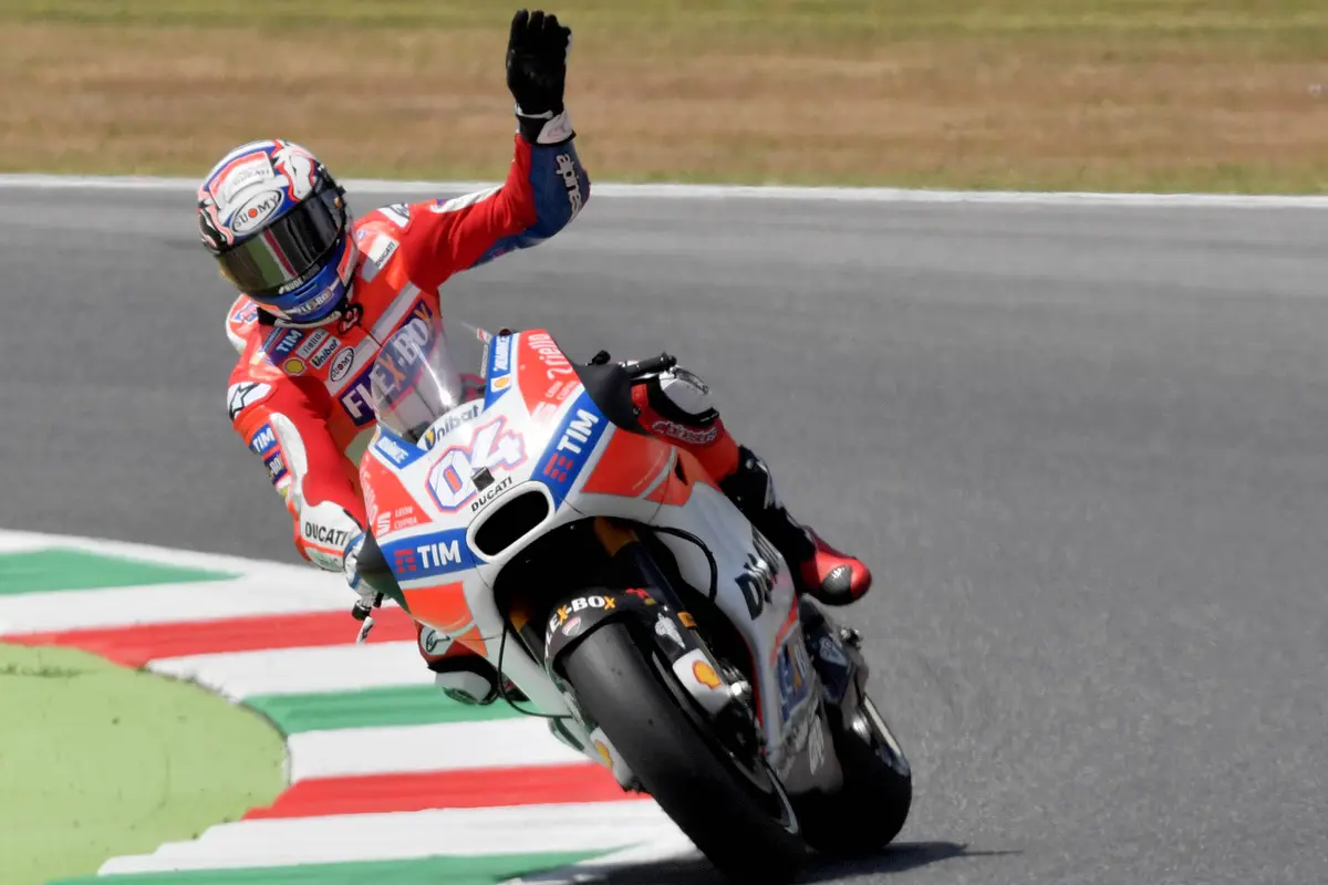 FOTO: Dovizioso Rajai MotoGP Italia, Rossi Gagal Podium