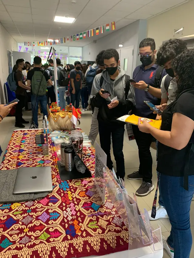 Pameran beasiswa dan perguruan tinggi “Feria de Becas y Oportunidades Internacionales 2022" yang diikuti Indonesia. (KBRI Panama City)