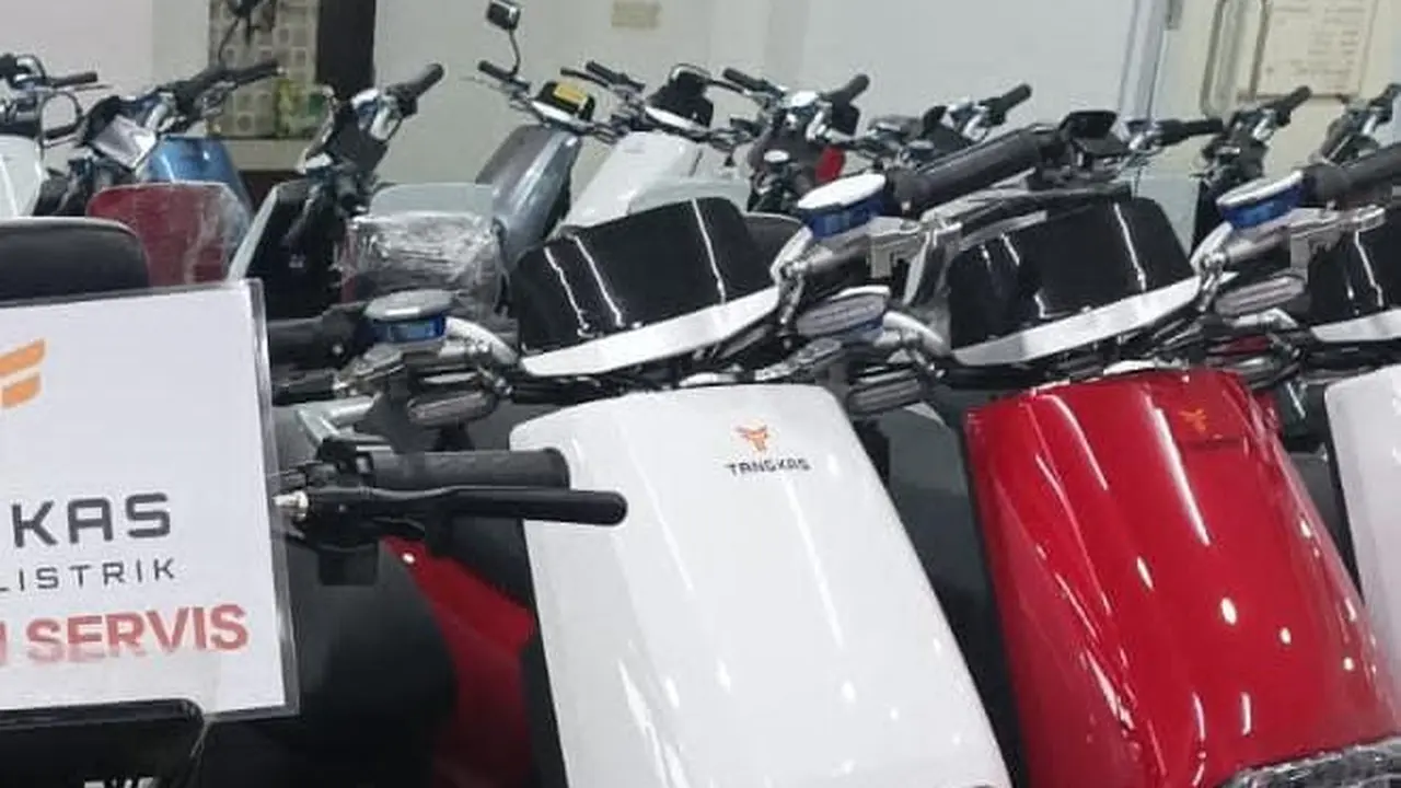 Bantuan subsidi kendaraan listrik oleh pemerintah untuk motor listrik, mulai berlaku pada 20 Maret 2023. (Tangkas)