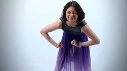 Pasalnya, dalam unggahan terbaru Nada tampak pamer otot tubuh yang begitu kekar. Penampilan Nada ini pun sukses membuat banyak netizen cukup terkejut. (Liputan6.com/IG/@nada_tarina_putri)
