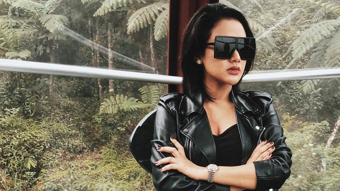 Cita Citata Bangga dengan Rambut Bondolnya - ShowBiz 
