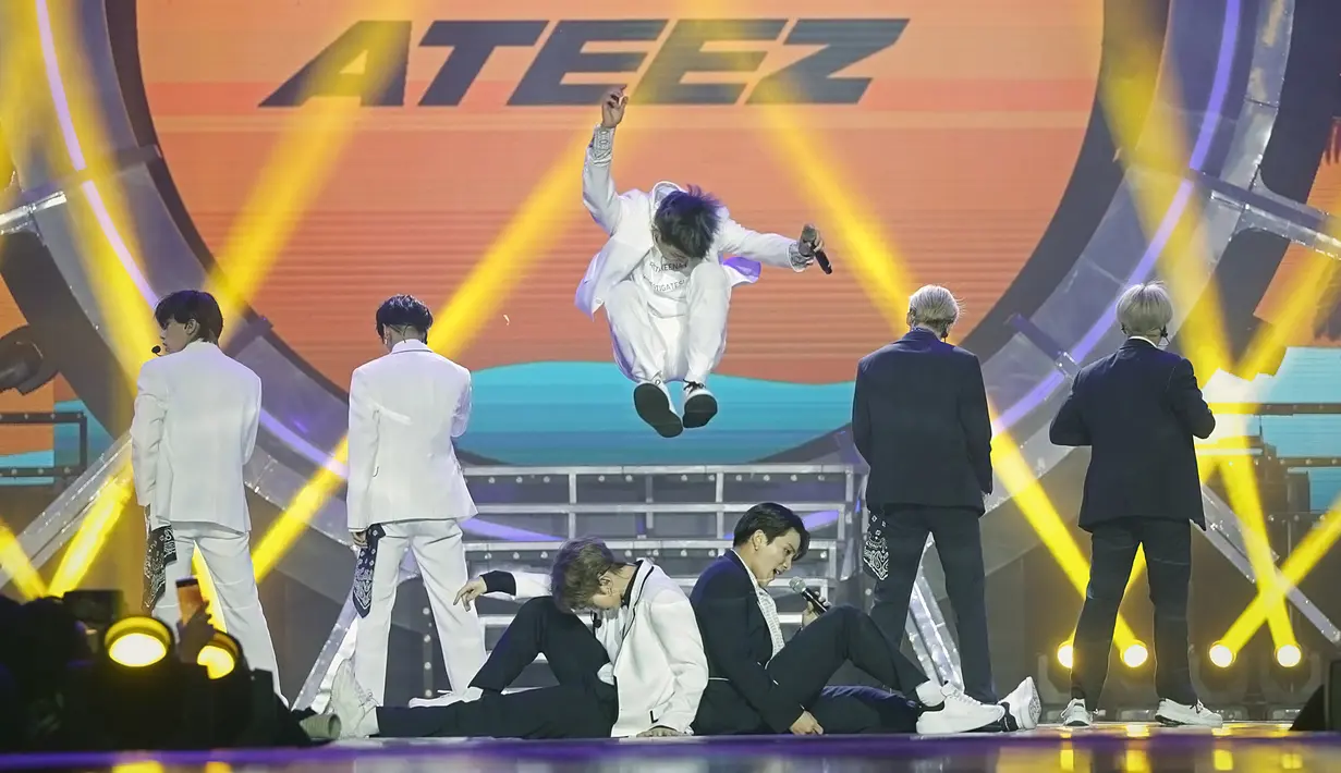 Ateez di Istora Senayan Jakarta, Jumat (20/9/2019). (Bambang E. Ros/Fimela.com)