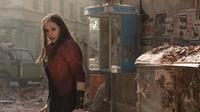 Elizabeth Olsen kembali memerankan Scarlet Witch dalam Captain America: Civil War.