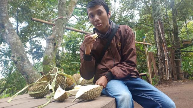 Agrowisata Durian Subur Makmur