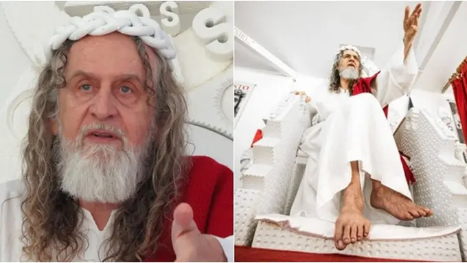 (c)odditycentral.com