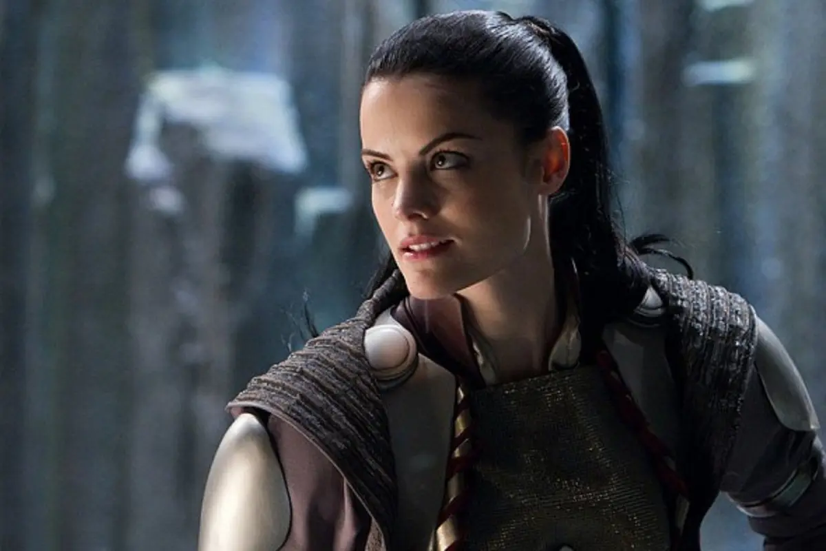 [Bintang] Jaimie Alexander