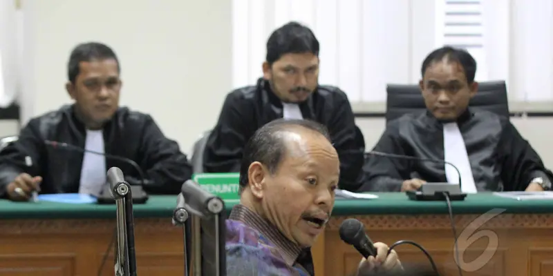 Wajah Sutan Bhatoegana Saat Sidang Memanas