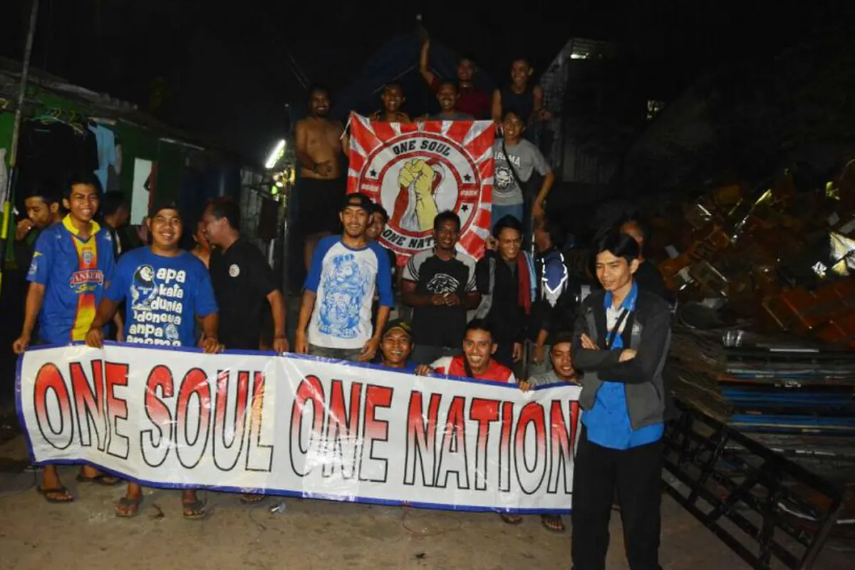 Bendera raksasa