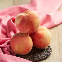 Peach/buah persik yang kaya manfaat (Credit: Freepik/jcomp)