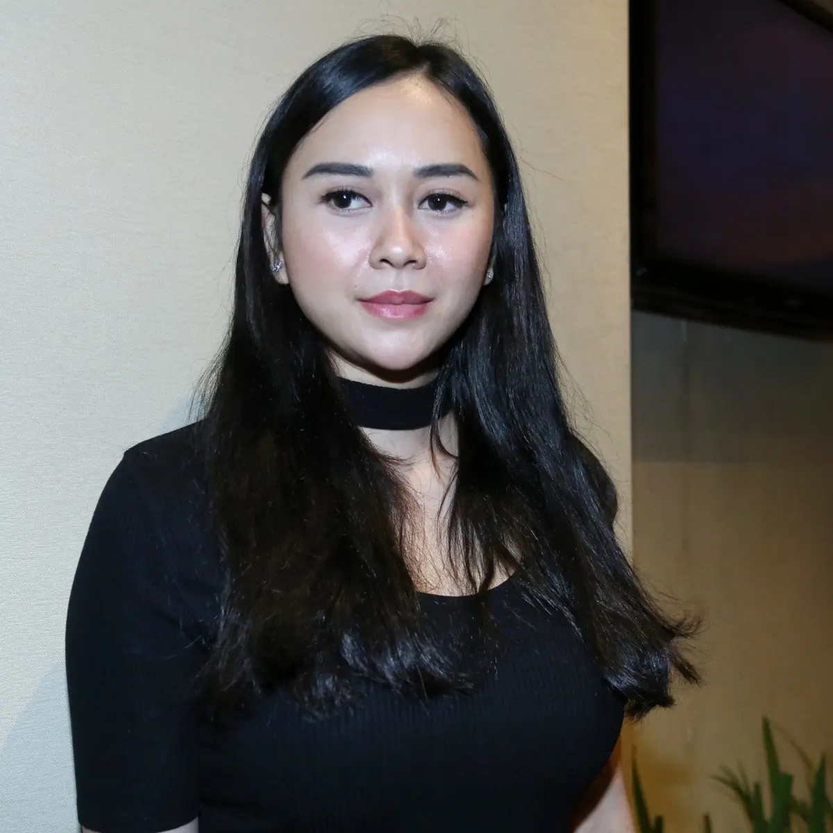 Reaksi Aura Kasih Tonton Video Mesum yang Disebut Mirip Dirinya -  Entertainment Fimela.com