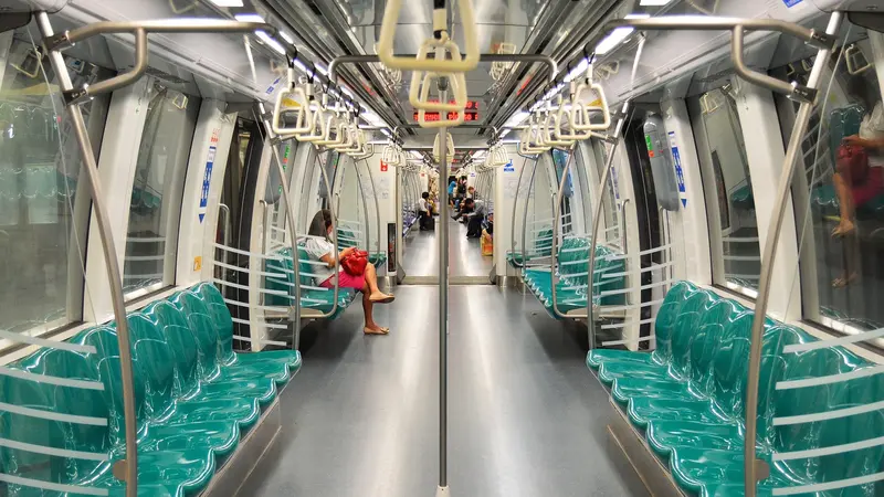 Aturan Buka Puasa di MRT, KRL dan Transjakarta Selama Bulan Ramadhan 2023