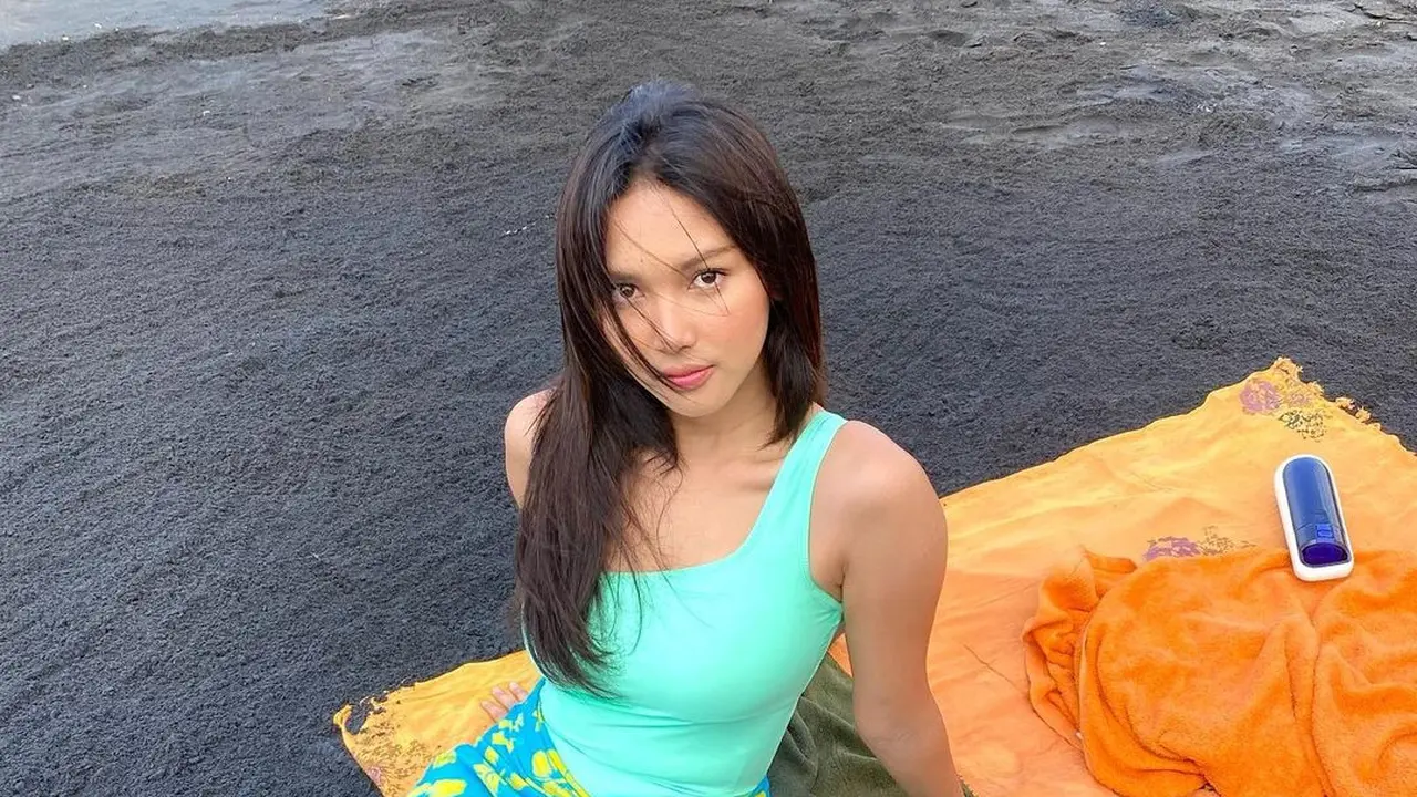 Shakira Jasmine