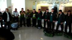 Video doa khusyuk skuat PS TNI jelang laga kontra semen padang di pertandingan pertama babak 8 besar Piala Jenderal Sudirman pada hari Sabtu (12/12/2015).