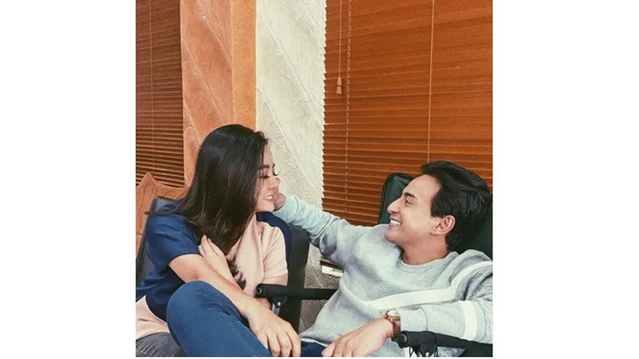 Terlibat Cinlok, Ini 6 Potret Manis Gita Sinaga dan Habibi Hood di Lokasi Syuting