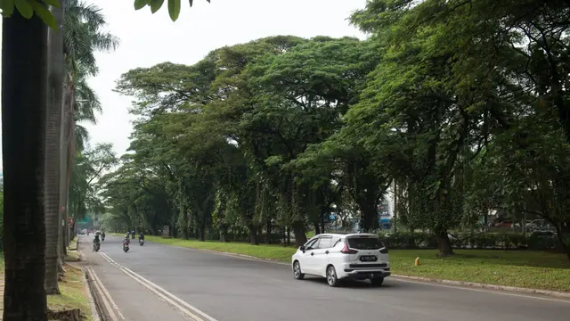 Perbaikan dan peningkatan jalan di kawasan Lippo Cikarang merupakan contoh nyata dari kolaborasi antara Pemkab Bekasi dan stakeholder terkait, seperti Lippo Cikarang. (Dok LPCK)