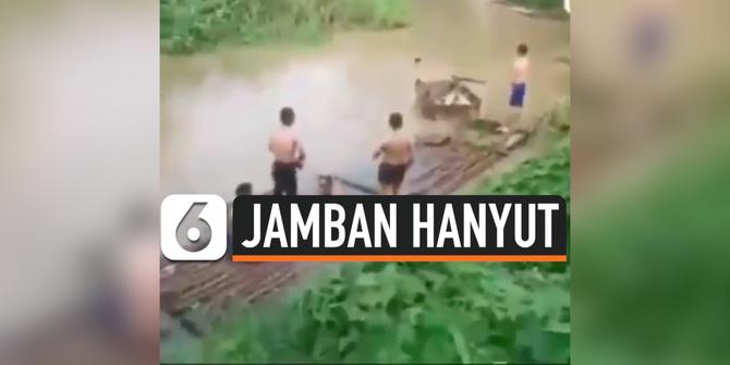 VIDEO: Detik-Detik Jamban Hanyut di Sungai, Ada Orang didalamnya