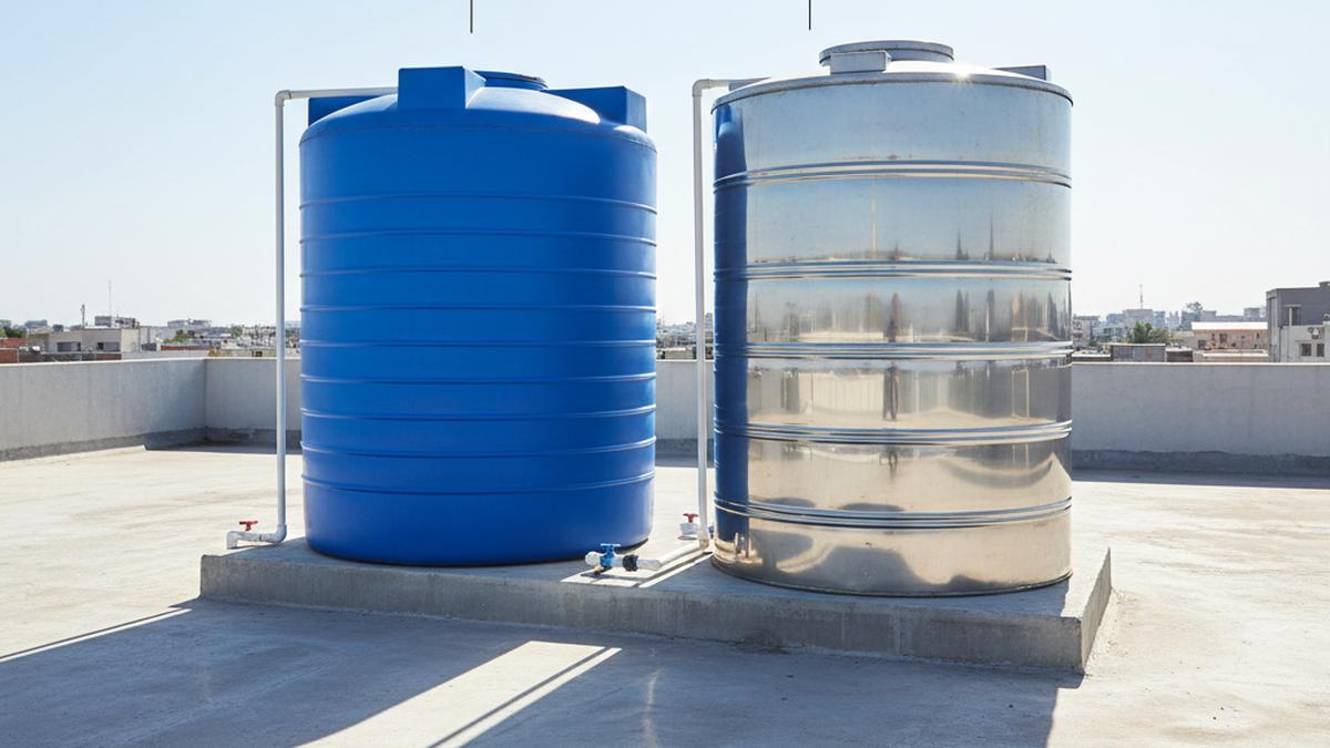 Toren Plastik vs Stainless Mana yang Tidak Cepat Lumutan? Ini Perbandingan Lengkapnya