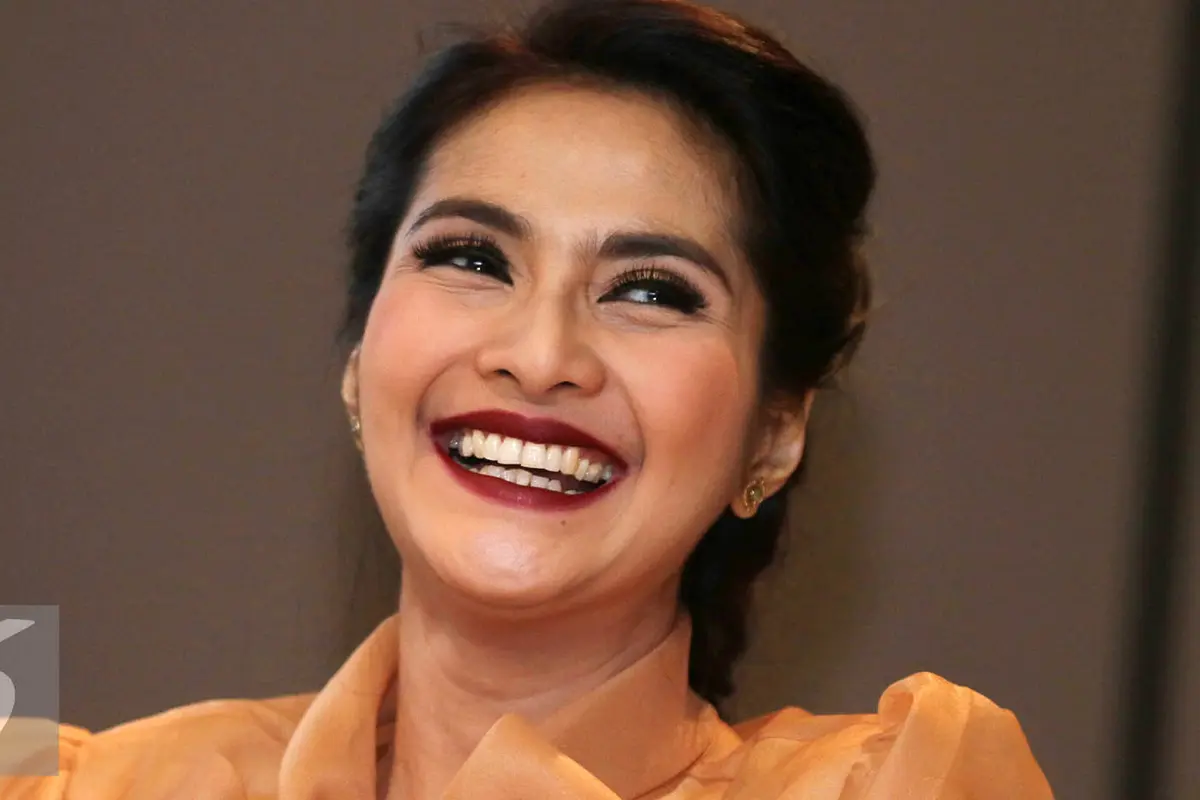Maudy Koesnaedi