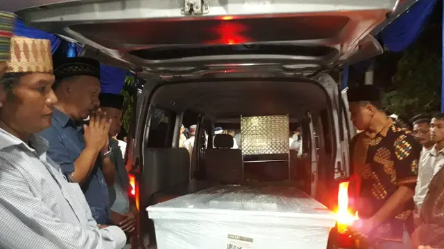 Korban Tsunami Anyer