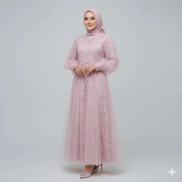 Gamis Batik Kombinasi Tule Brokat Warna Soft untuk Acara Akad. Gemini