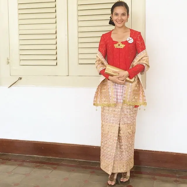 Kebaya Kartini ala Seleb Tanah Air