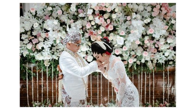6 Momen Pernikahan Peramal Wirang Birawa dan Umi Kalsum, Mahar Bernilai Fantastis