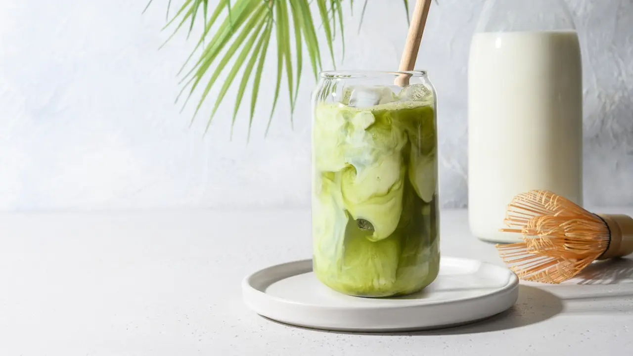 green tea matcha milk
