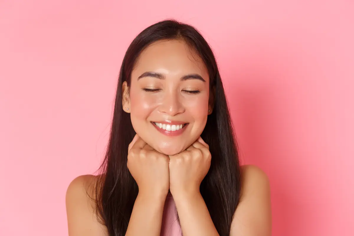 Ilustrasi kulit wajah sehat dan glowing/freepik.com/benzoix