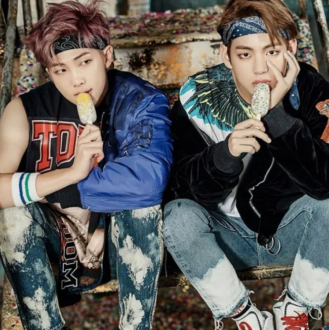 Rap Monster dan V BTS (Instagram/btstae)