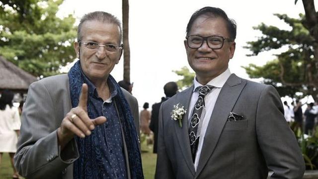 Berasal dari Thailand, Ini 5 Potret Ayah Chicco Jerikho yang Jarang Tersorot