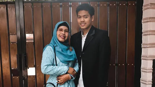 Potret kenangan Syabda Perkasa. (Foto: Dok. Instagram @syabdaperkasa)