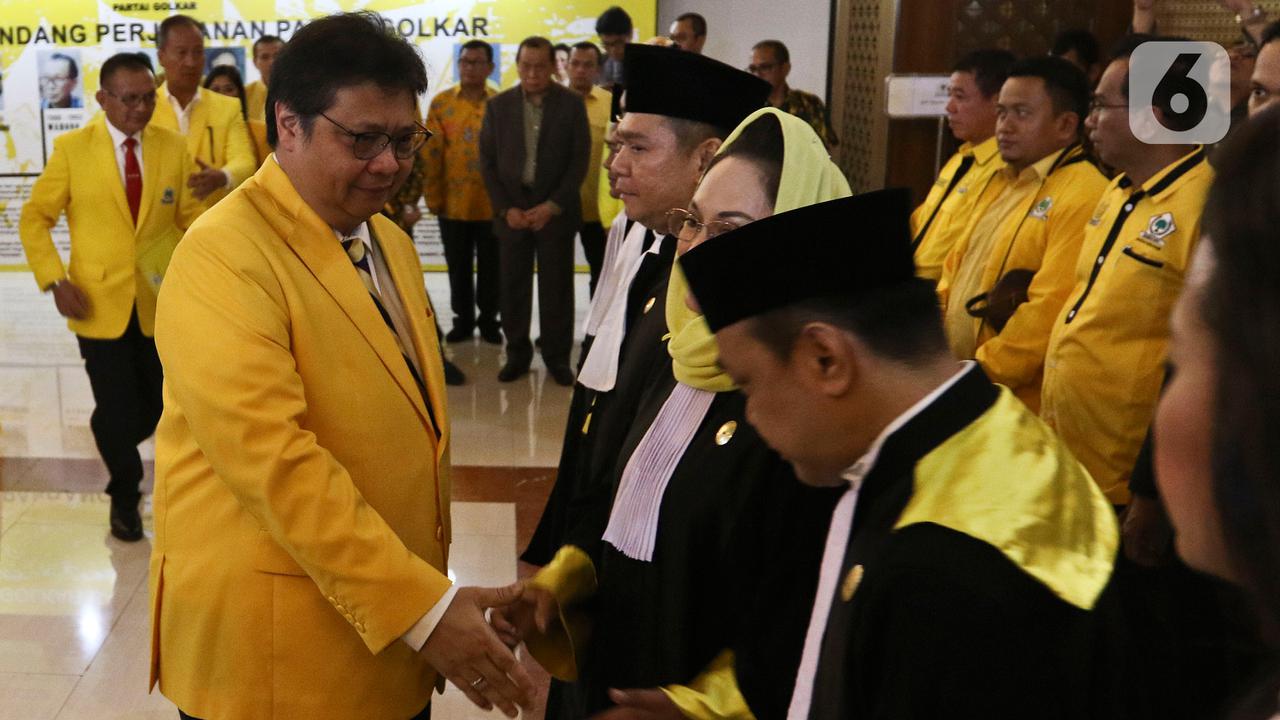 Pengambilan Sumpah Hakim Mahkamah Partai Golkar