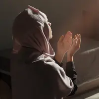 Mengikhlaskan kelamnya masa lalu./Copyright shutterstock.com