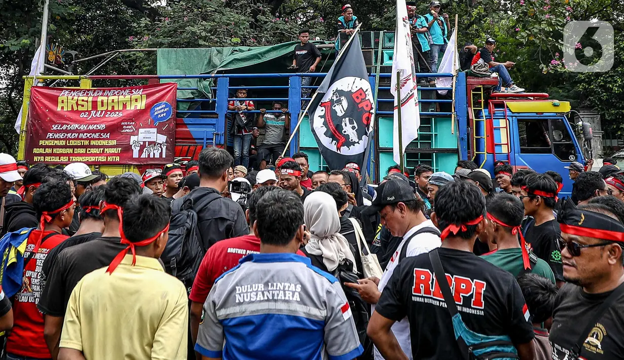 Ketua Aliansi Perjuangan Pengemudi Nusantara (APPN) Sun Aryo menegaskan langkah ini harus dilakukan untuk meminta penjelasan lebih lanjut dari pemerintah. (Liputan6.com/Herman Zakharia)