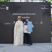 Desainer Ivan Gunawan akan mempresentasikan rancangan busananya di tiga ajang mode dunia sekaligus: Paris, New York dan London. [Foto: Dok/Indonesia Now]