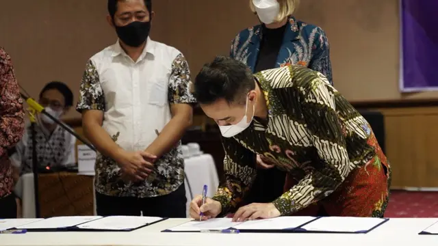 Tingkatkan Kualitas Vokasi, Kemendikbudristek Gandeng Enam Industri dan Satu Asosiasi
