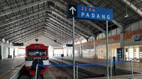 Kementerian Perhubungan (Kemenhub) berencana membuka jalur kereta api rute Naras di Kota Pariaman menuju Sungai Limau, Padang Pariaman. (Liputan6.com/Lizsa Egeham)
