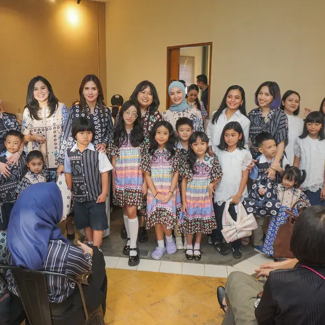 Revalina S Temat dan Rajendra