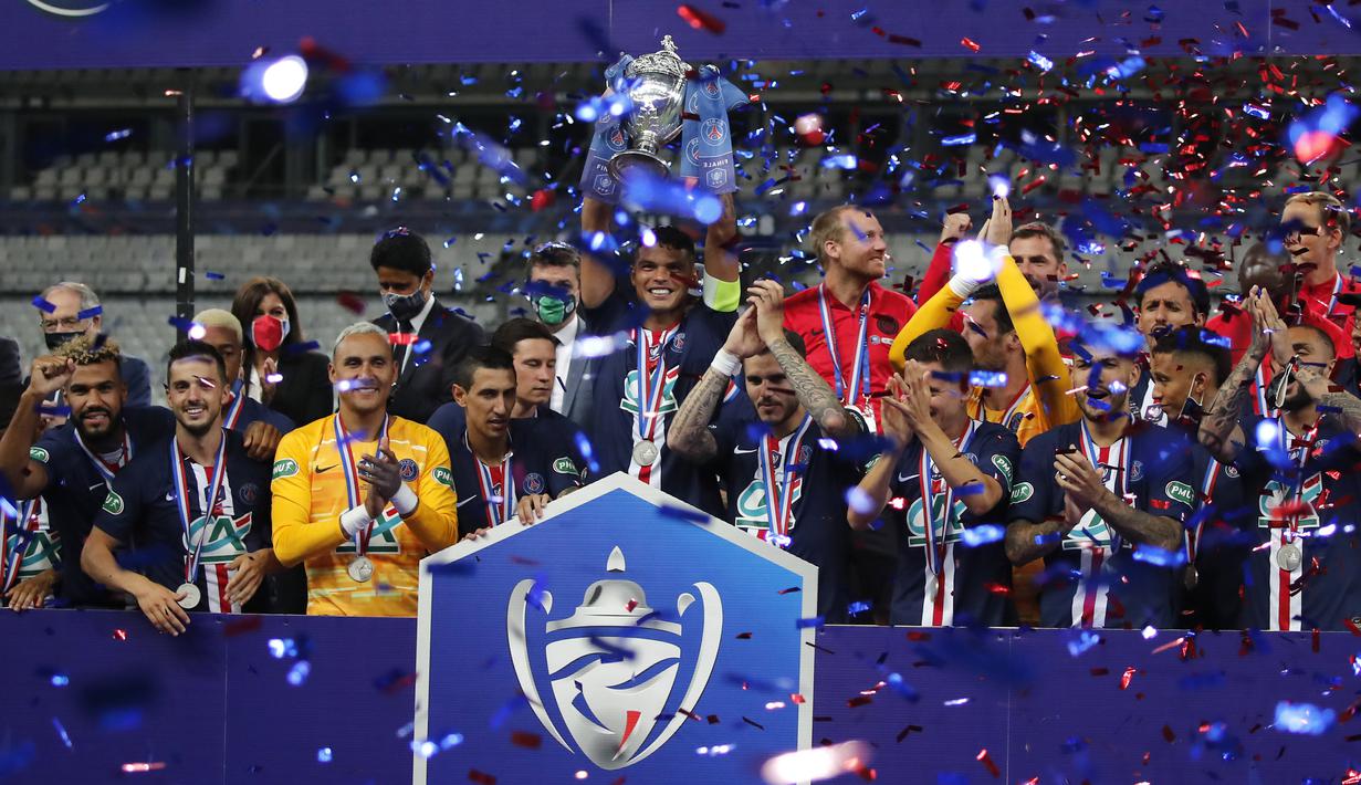 FOTO Paris Saint  Germain Juara Piala  Prancis 2022 Bola 