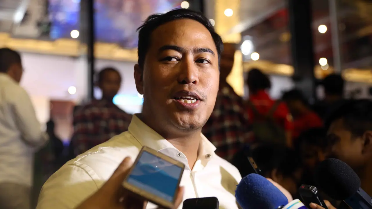 [Bintang] Pandji Pragiwaksono